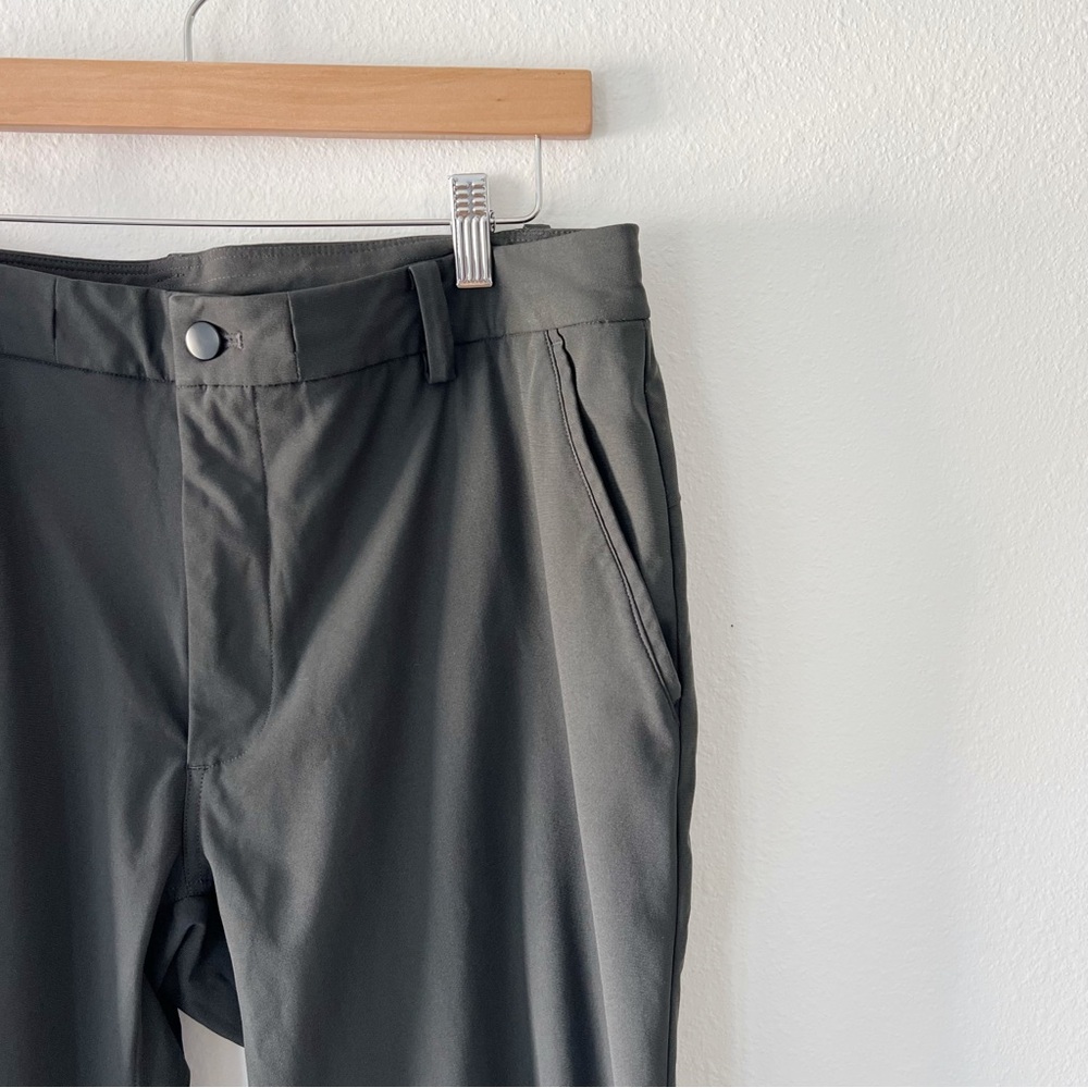 LULULEMON | Men’s Charcoal Grey Trouser Joggers | 34 Reg